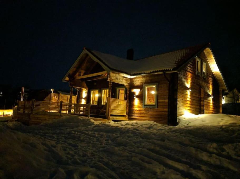 Cabin In Bruksvallarna Екстер'єр фото